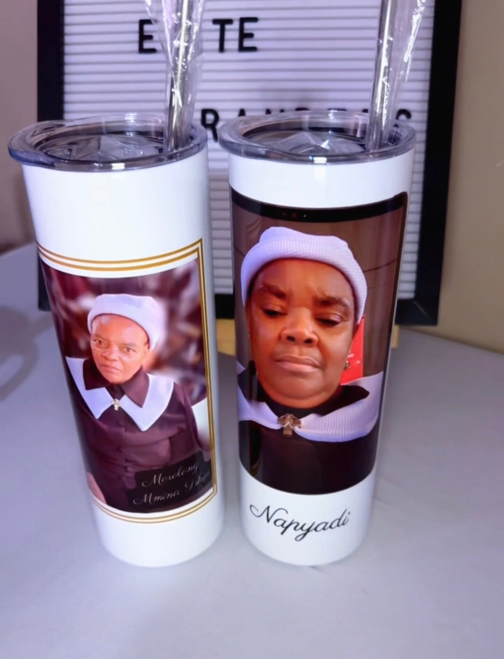 Tumbler with picture
