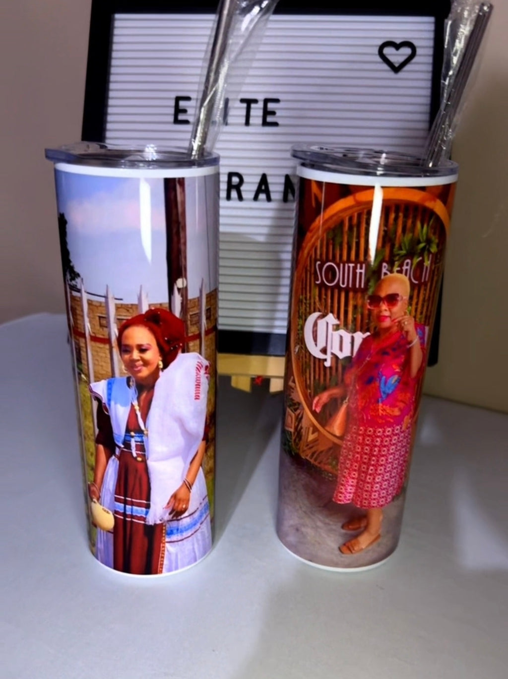 Tumbler with picture